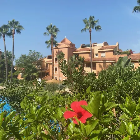 U-nique Benajarafe * Marbella