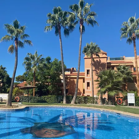 U-nique Benajarafe * Marbella